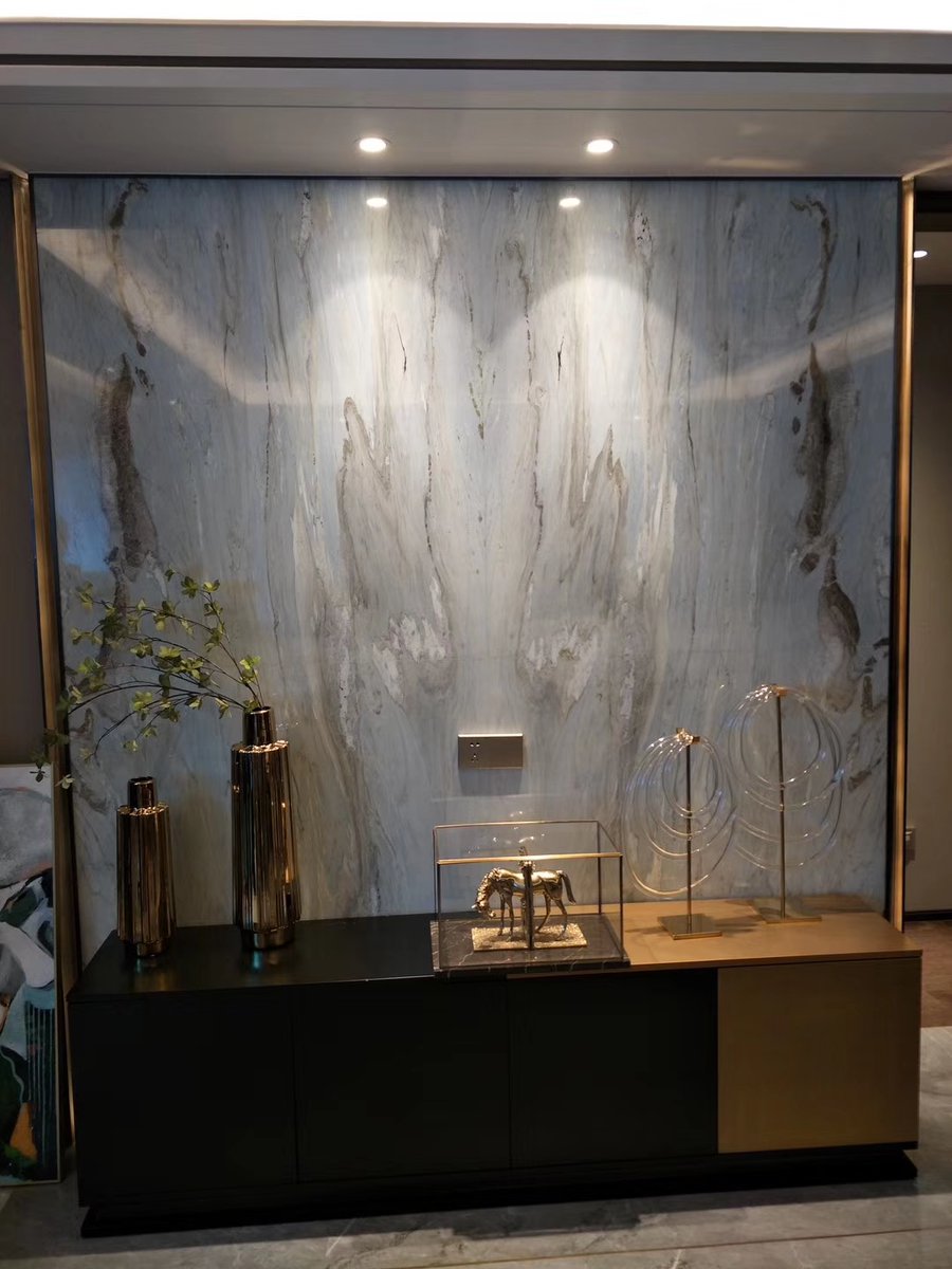 Griphy Stone tweet media