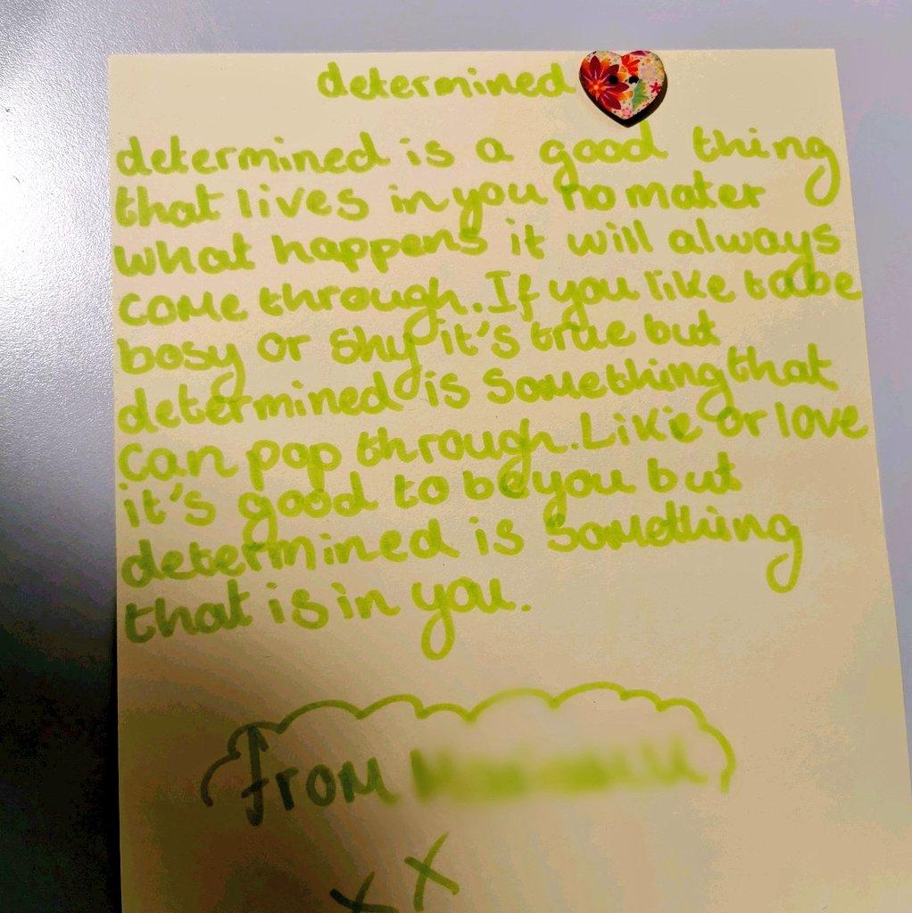 On Friday I was shown some of the #LetUsShine girl's work from their second session since <a href="/StandingOvproj/">Standing Ovation Project</a> started #LetUsShineProject at <a href="/MowmacreHill/">MowmacreHillPrimary</a>
How lovely to read these words from these young girls who are ready to unlock their potential and shine bright! 🏆🌟