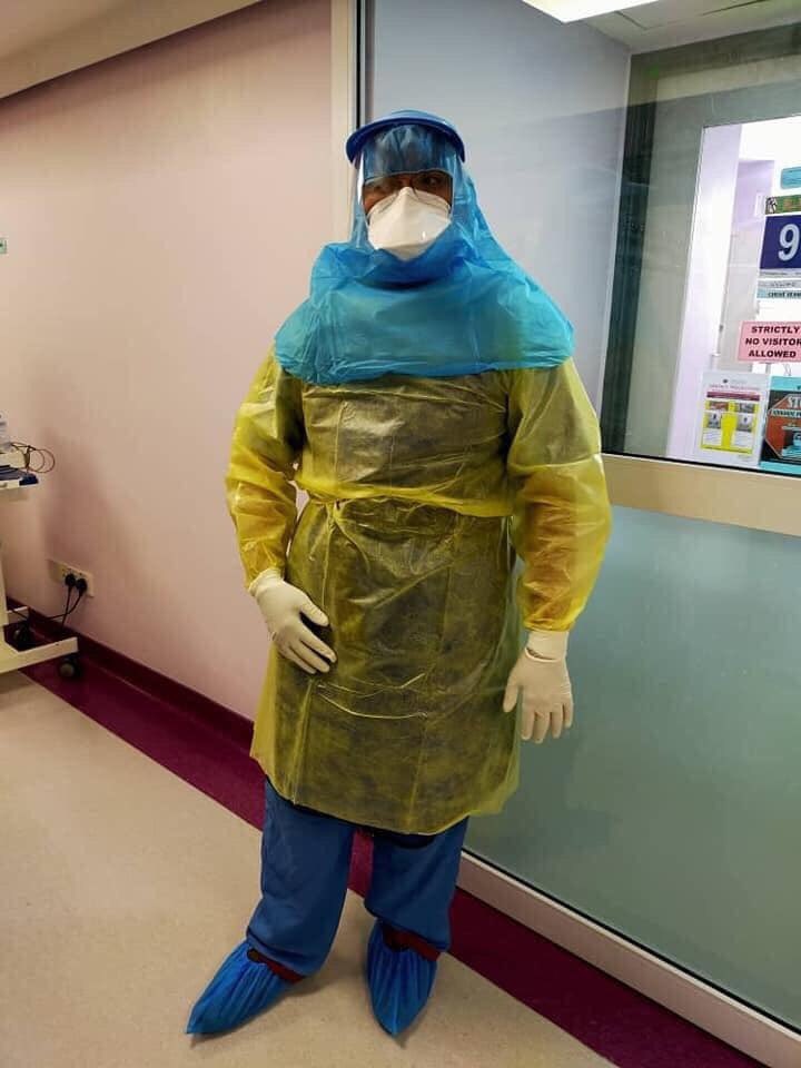abgjambangg's tweet photo. Bismillah hirrahman nirrahim...sepanjang 5 tahun lebih aku bergelar sebagai seorang misi, ini kali pertama aku menyesal bekerja dalam bidang ni.. kerja smpai 16 jam sehari.. anggota pertama yang terdedah dengan wabak covid 19.. https://t.co/bSKKKEAkDt
