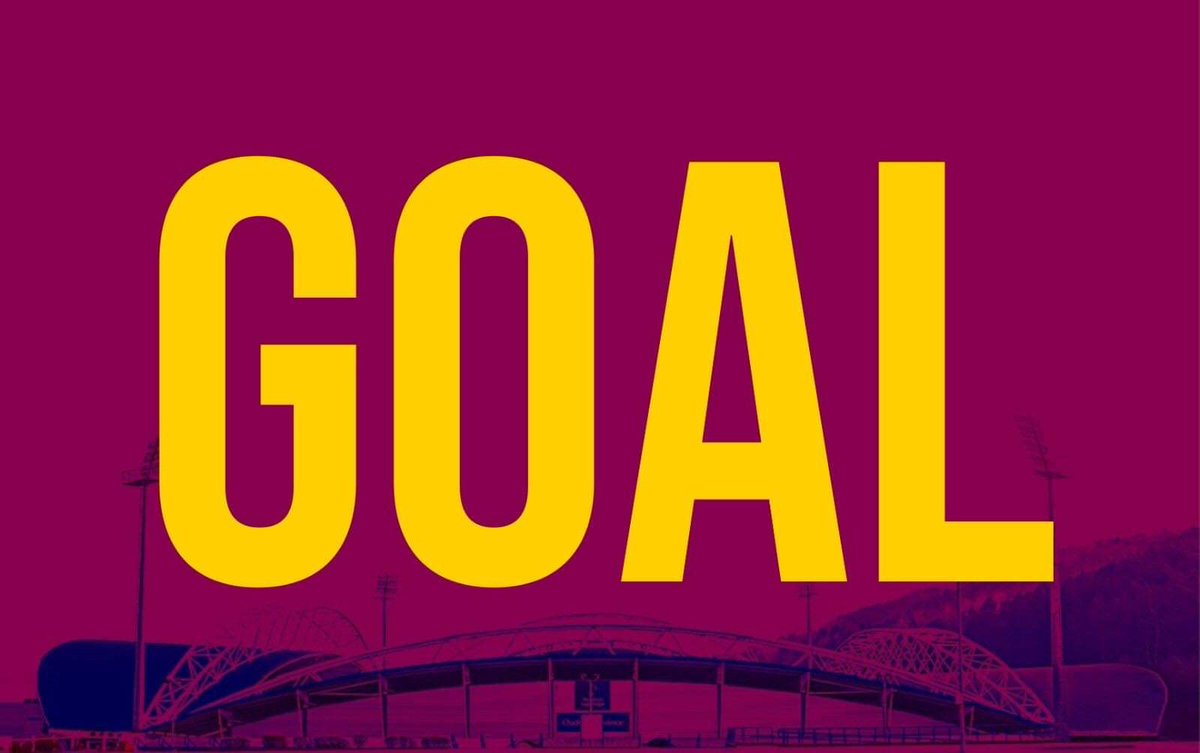 Giantsrl's tweet photo. Hud 22-0 New, Will Pryce adds the extras from the right touchline. 

#Hudnew https://t.co/qkMAS2OkQl