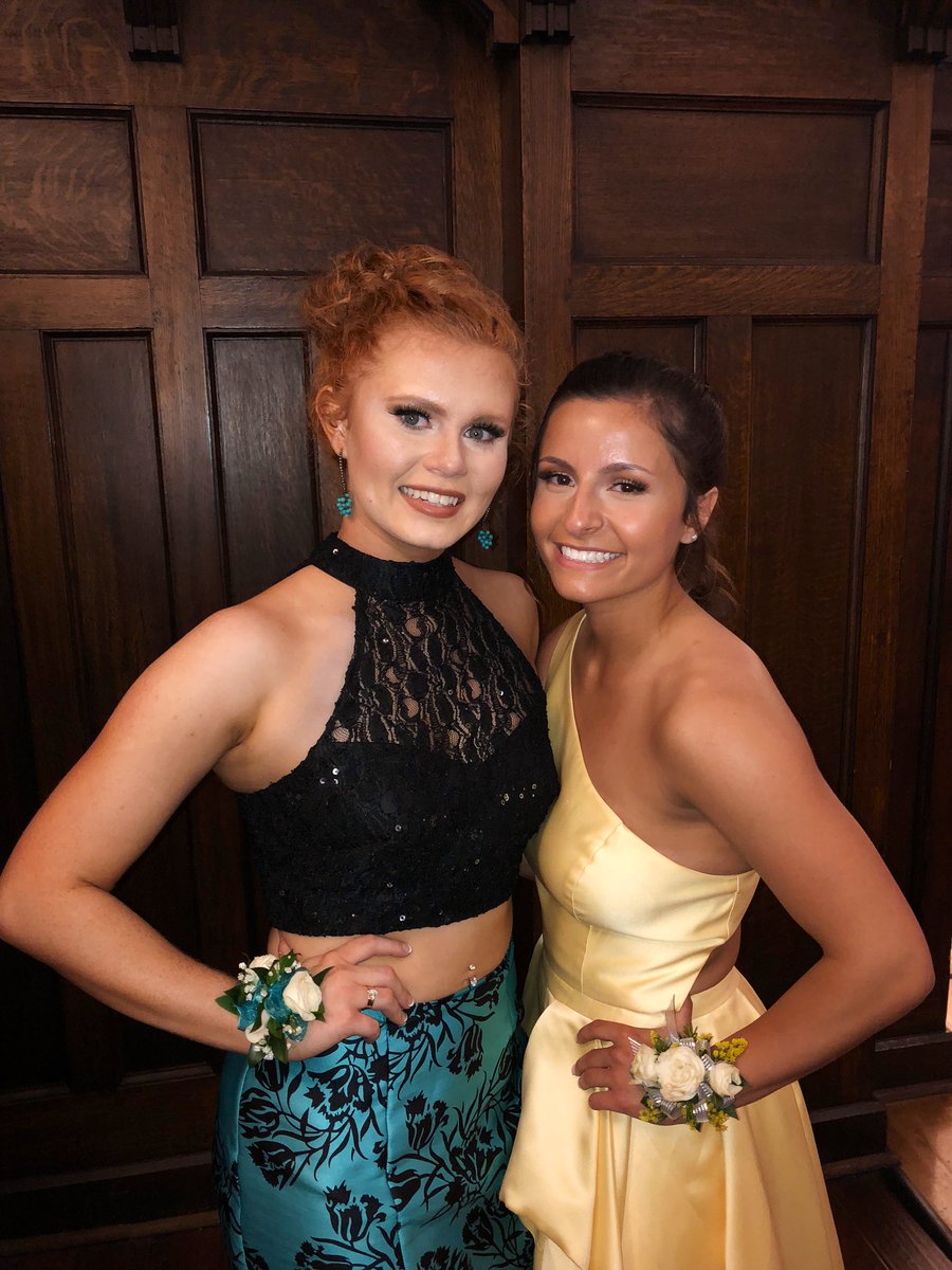 smsokoll's tweet photo. Happy 19th Birthday April!! i love your uplifting and adventurous personality, that’ll take you far in life! whenever i see you it makes my day! i hope you have the best birthday girl love you lots💓 https://t.co/FRP9A6aZmb