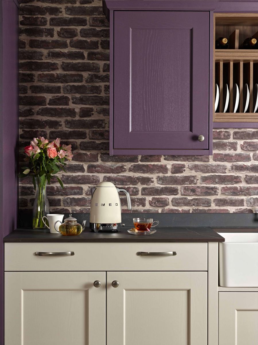 masterclassint's tweet photo. How to Accessorise with Smeg Appliances

1- Classic Kettles

#smeg #smeguk #smegappliances #smeglovers #madeinitaly #designinitaly #smegkettle #smegkettles #appliances #classickettle #classickettles #kitchentech #kitchendesign #masterclassmoments #masterclasskitchenmoments #mck https://t.co/0HDIPHvZcz