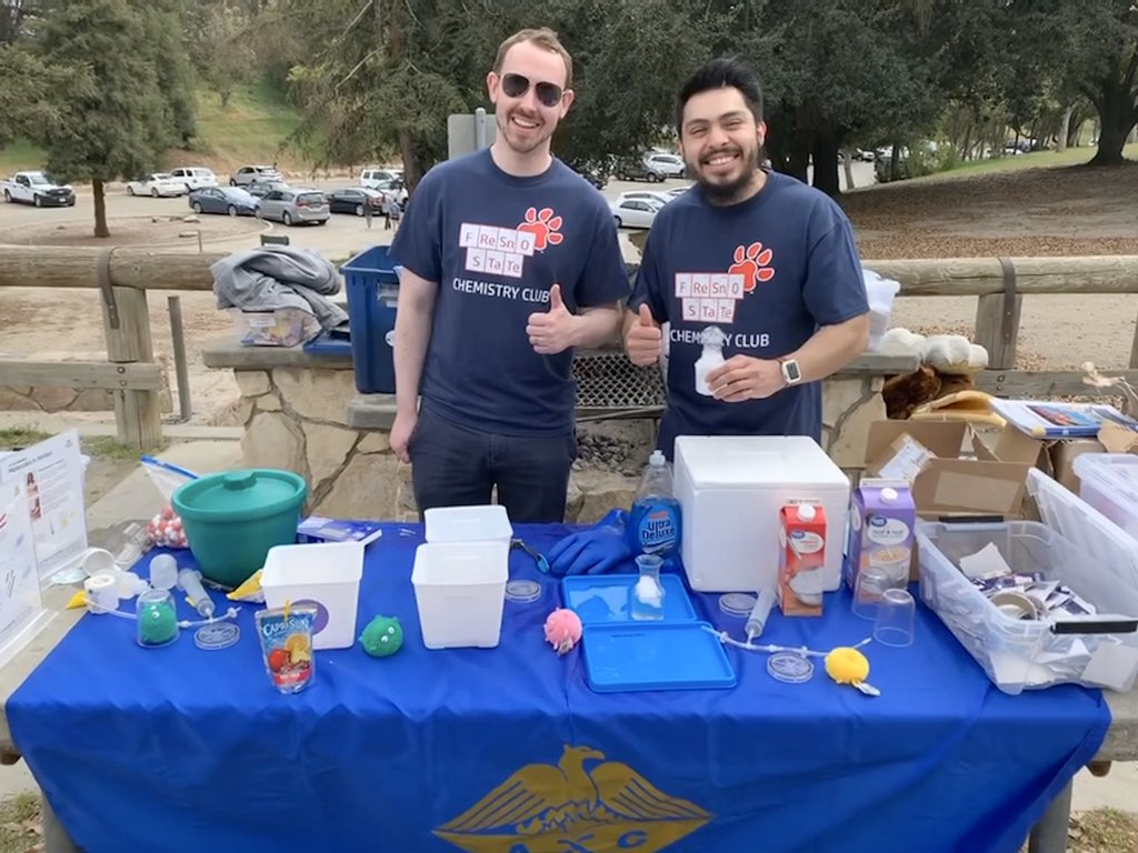 Fun time sharing Chemistry activities at the inaugural Pi Day run yesterday <a href="/ACSUndergrad/">ACS Undergrad</a> <a href="/CSMfresno/">College of Science and Mathematics</a> <a href="/Fresno_State/">Fresno State</a>