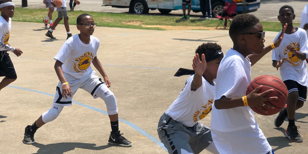 VSC2002's tweet image. We host a youth 3 on 3, double elimination, basketball tournaments that take place at outdoor public areas. We cater to youth ages 8-18.