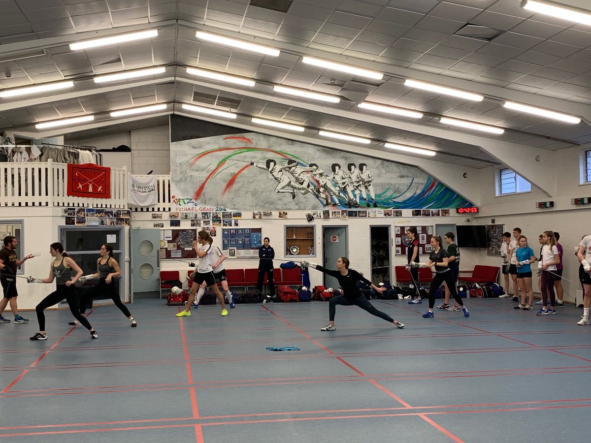 Laura_Gomersall's tweet photo. Productive day for @PentathlonGB Talent Group - full day set aside for advancing fencing skill @MillfieldMPC  #Development #Gains #Fencing 🤺 https://t.co/C67L9juR9F