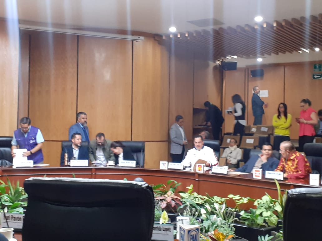 pri_iecm's tweet photo. El día de hoy en la 4a Sesión Urgente del Consejo General donde se da cumplimiento a la sentencia del TEPJF en la que ordena se incluyan dos proyectos en la Consulta Ciudadana de Presupuesto Participativo en su modalidad presencial @ReneVivanco @PRICDMX_ https://t.co/kHOU0VkNYg