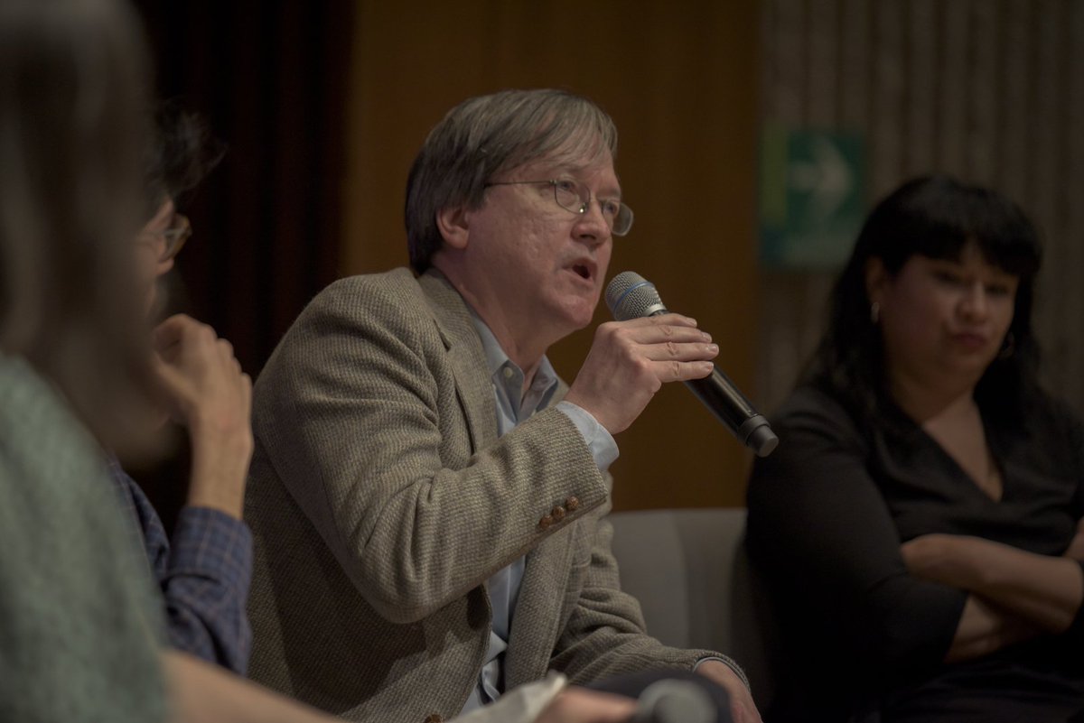 En colaboración con la <a href="/CatedraBergman/">Cátedra Bergman</a>, #FICUNAM10 presentó el 'Foro de la crítica permanente', cuyo tema central fue 'La crítica y el tiempo'. Acá, 16 lecciones que rescatamos de estas magníficas charlas.

Leer más 🎬👉🏽 [bit.ly/33kqjao]