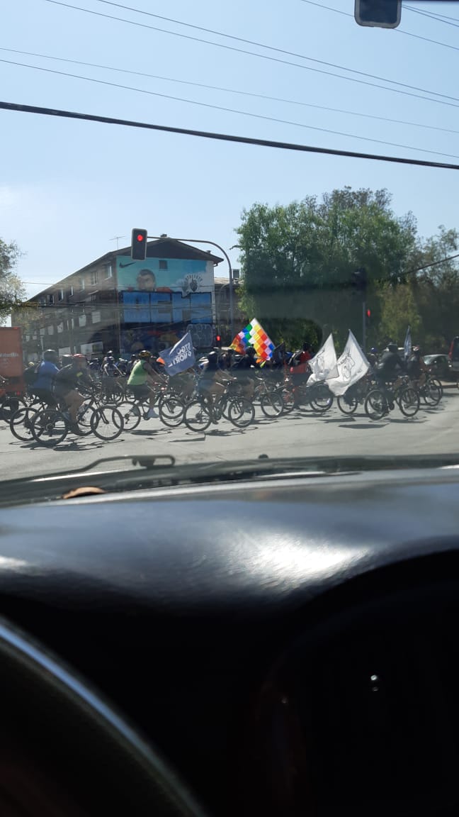 MilkoSebastin's tweet photo. Marcha de ciclistas en #lastorres #macul https://t.co/kFF3S7jJOS
