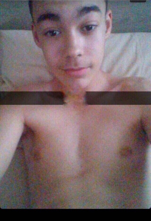 Mounir_Life's tweet image. Moi avant le coronavirus 

                      Moi apres le coronavirus