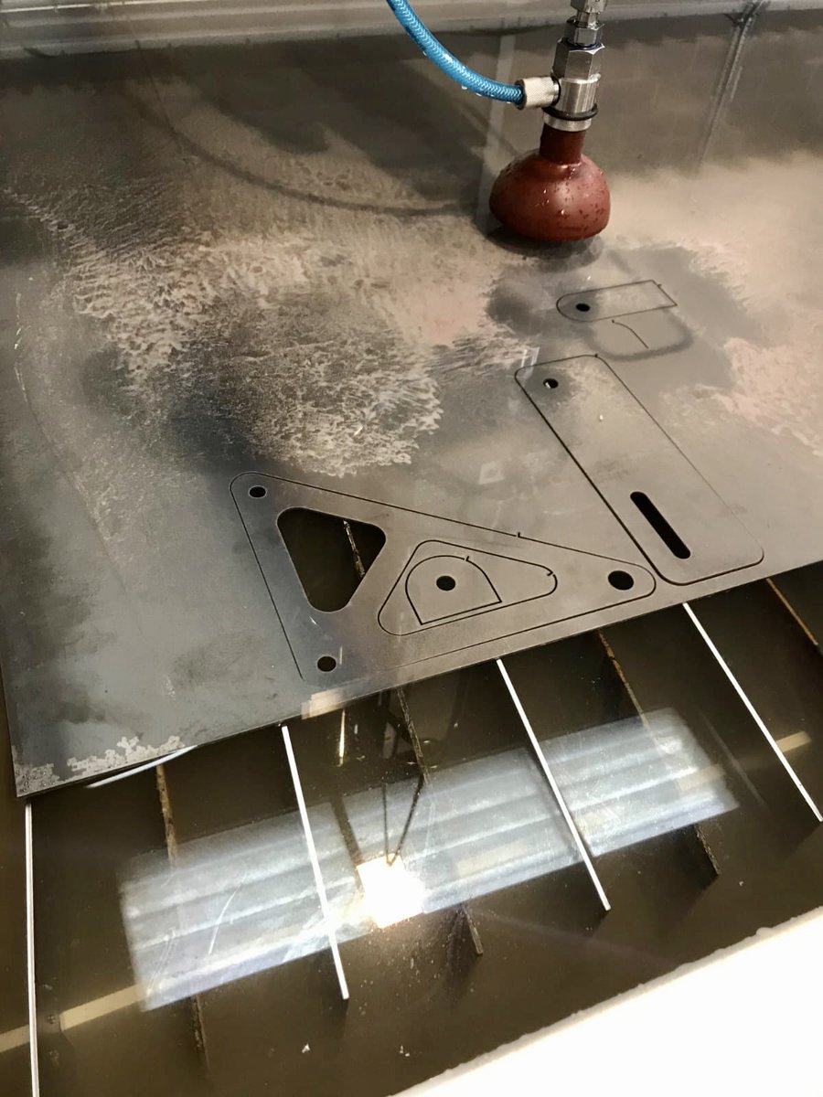 AstonUniRacing's tweet image. @cut_swift  have been busy making tabs, brackets and suspension rocker plates for our challenger, which is gradually taking shape!

@FormulaStudent @AstonUniversity #113 #AR2 #formulastudent #aston #astonuni