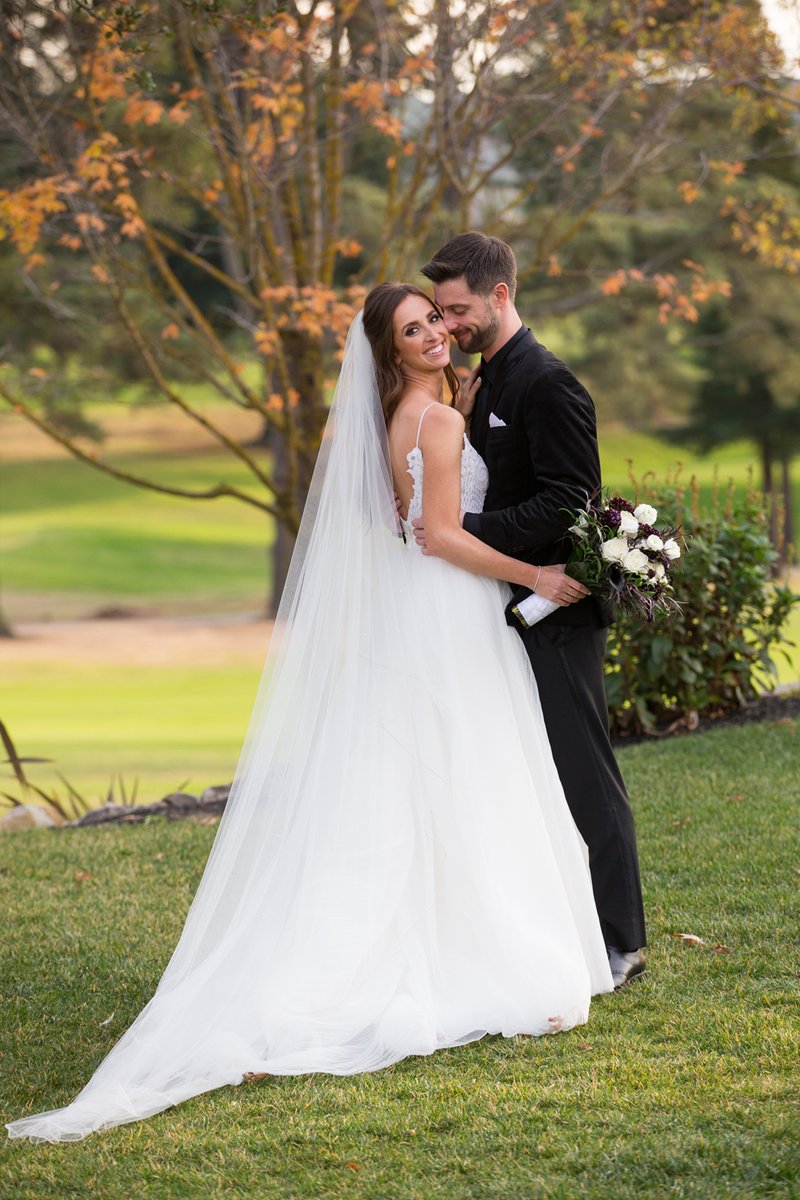 JanenesBridal's tweet photo. Congratulations to our gorgeous bride Melanie and her husband Bob on tying the knot. We wish you both a lifetime of love and happiness! ❤️ Wedding Photographer: Bogdan Condor Photography 📸 https://t.co/APql9gTcCv https://t.co/evbKxYHAVE