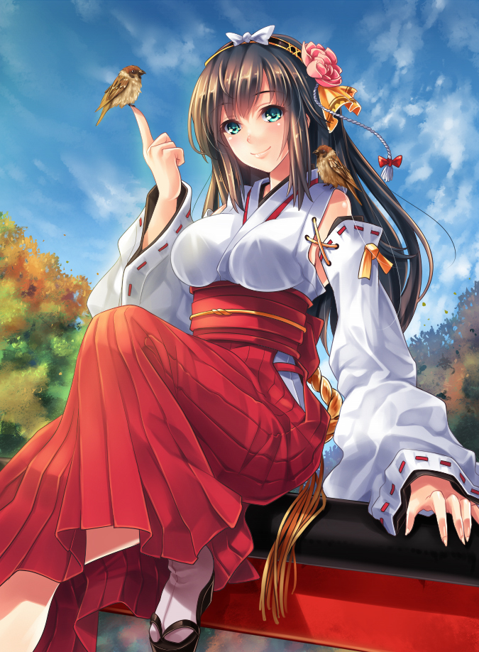 あゆかわしのぶ プロムナード 清らかに咲く神社の花 巫女のイラスト特集 今回の特集では 神社 でも見かける紅白姿の巫女から 和洋折衷なテイストのちょっとセクシーな巫女 そして獣の耳が生えた可愛らしい巫女まで さまざまな姿の巫女のイラストをご