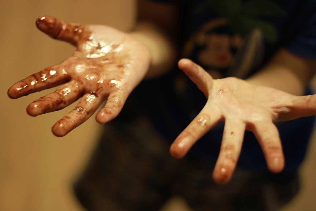 educationgovuk's tweet photo. Education staff of KS1, 2 or 3 - help your pupils to stop germs spreading at school with @PHE_uk’s fun interactive resources on hand washing and general hygiene #coronavirus
👉 https://t.co/3CLFKOTSsT https://t.co/7ip1fDwYhR