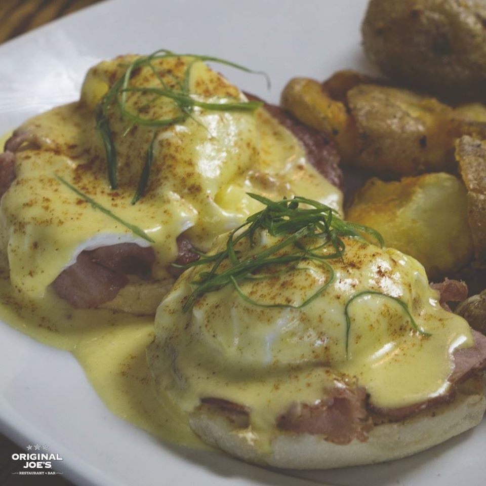 How do you cook your eggs? Benny, scrambled, over easy....? Take the day off and we'll make 'em any way you like! #eggs #breakie #originaljoes