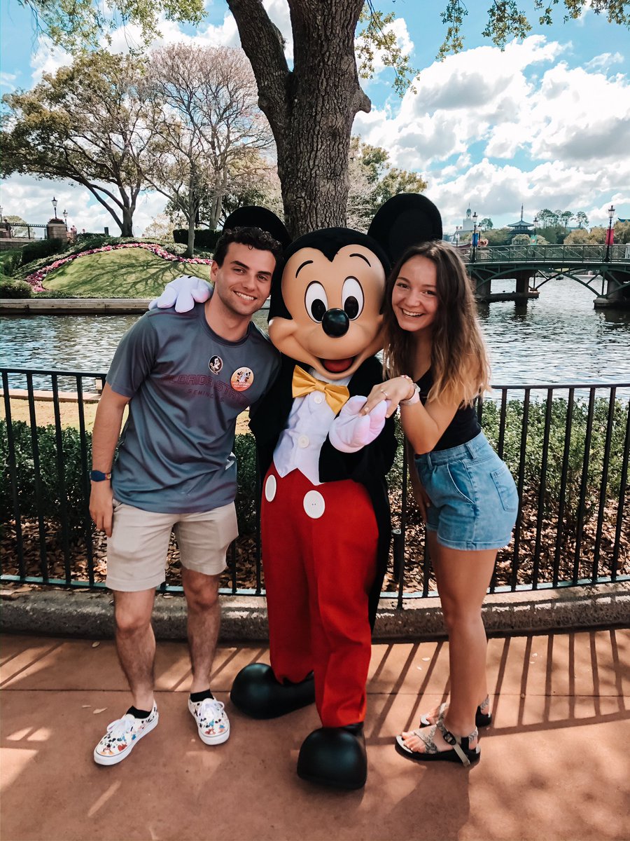 _KristinMartin's tweet photo. I get to marry the man of my DREAMS. 💍💛 https://t.co/TunoRErS0O
