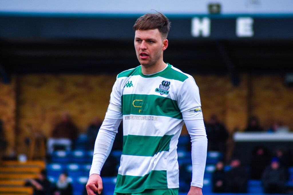 FarsleyCelticFC's tweet photo. Congratulations to @chrisaky31 who now has the sixth-most appearances for the club, with 167 👏 #CeltArmy https://t.co/REloMhgZT3