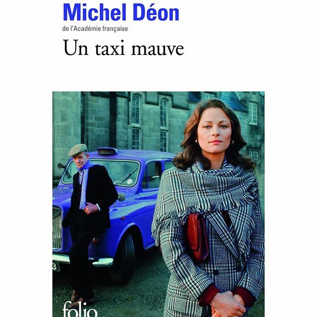 gillespudlowski's tweet photo. C’est le moment de relire #untaximauve #micheldeon #relecturedujour @editions_gallimard #folio #irlande ———. « Il distribuait à la folie des biens qui ne laissent pas de trace: la générosité, la bonté, le courage, la gaieté, l'intelligence de la vie. » —… https://t.co/pvHq4Oz7nG https://t.co/DwKBu4Qsmt