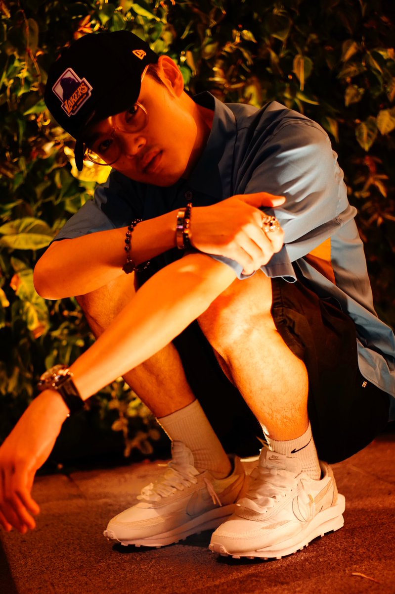 jackychew's tweet image. Absolutely love my new kicks!
#jackychew #sneakers #sneakerhead #hypebeast #nike #sacai #LDWaffle @Nike