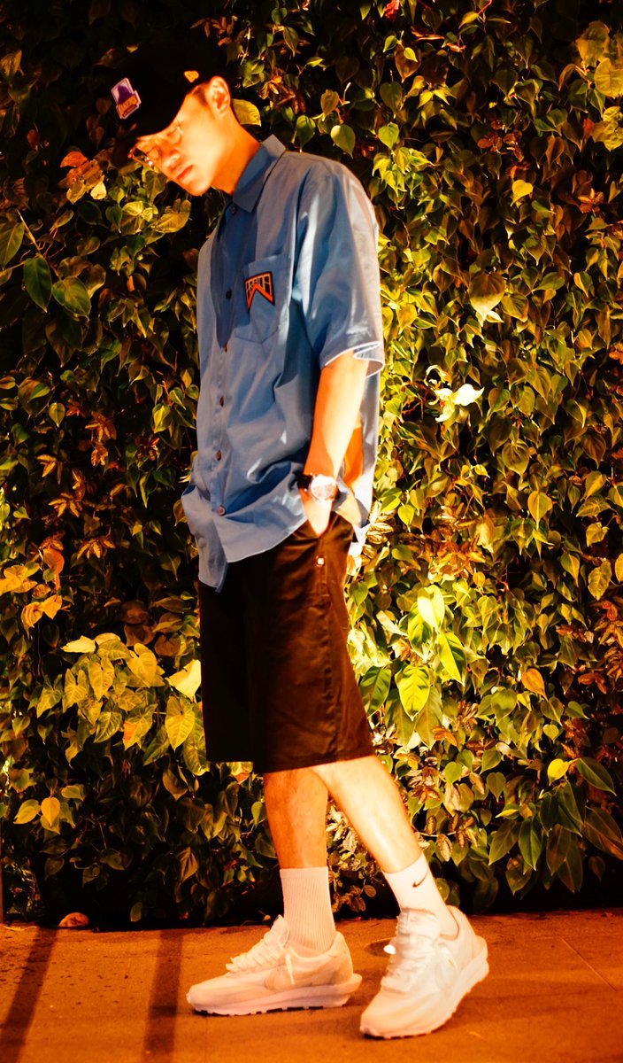 jackychew's tweet image. Absolutely love my new kicks!
#jackychew #sneakers #sneakerhead #hypebeast #nike #sacai #LDWaffle @Nike