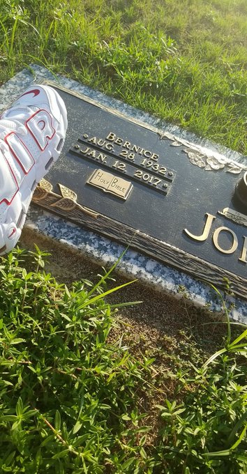 Watch 💲noop ♉💆🏾‍♂'s leaked NSFW photo on TwXstars