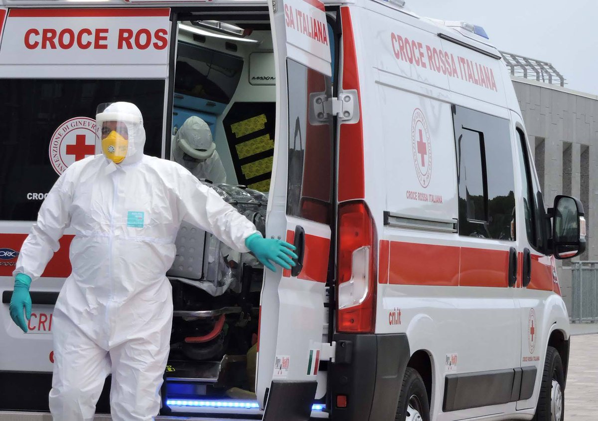 Superati i 15000 euro raccolti per i volontari della <a href="/crocerossa/">Croce Rossa Italiana</a>. Vogliamo e possiamo fare molto di più. La campagna si chiama "Un assist alla Croce Rossa": aiutateci a diffonderla retwittando questo tweet, per cercare di fare molti più assist
Per donare👉 gofundme.com/f/assist-alla-…