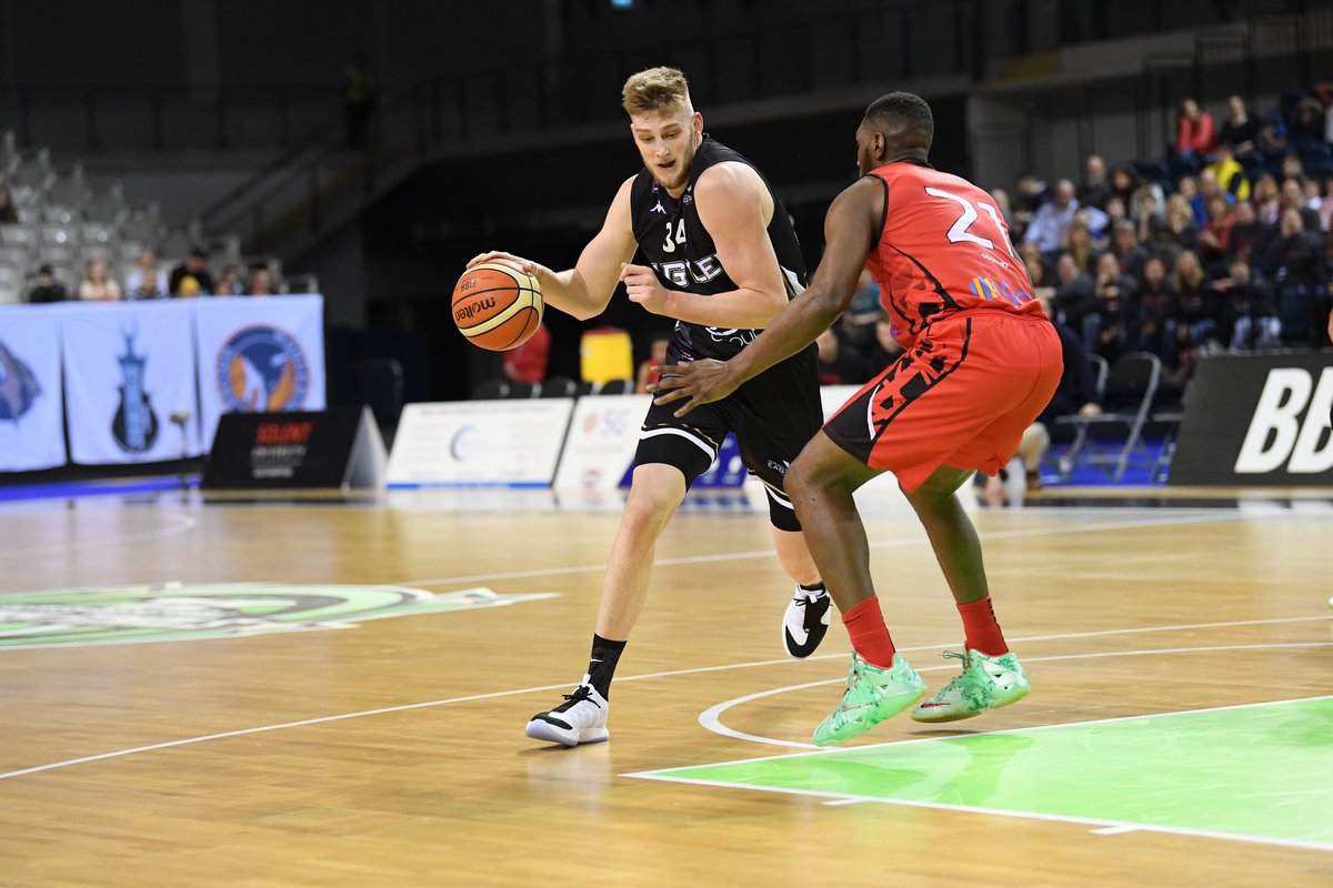 NewcastleEagle's tweet photo. 🏀 Final: @NewcastleEagle 96-94 @SolentKestrels 

🏆 The BBL Trophy is coming back to Tyneside! 🏆

#BritishBasketball 

📸 @IAmAhmedphotos https://t.co/UBbzfC3lnd