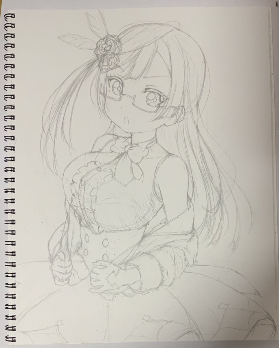 新刊はこんな感じのイラスト集目指してます(ラフ)。初めてニジガク描いてる 