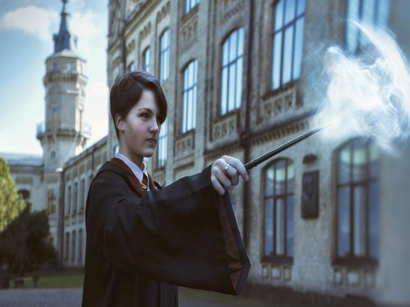 hoteldivasf's tweet photo. This spellbinding experience is for the ultimate #HarryPotter fan. Our exclusive #CursedChild package Includes a #Hogwarts themed room facing the #CurranTheater treats from #Honeydukes  #dinner for 2 at #Colibri &amp; Some other charmed gifts for you book now https://t.co/SX76AxHd8r https://t.co/dfWNuQ0F6w