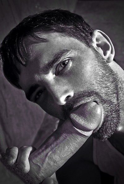 uncutcol's tweet photo. Yummy 🤤🤤🤤🤤🤤 https://t.co/iAGipFIvvE