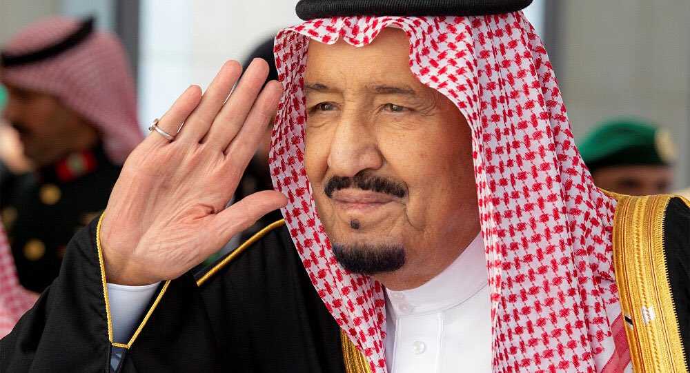 afm353's tweet photo. #تعليق_العمل
بريطانيا:استعدوا لفقد احبابكم
امريكا:عدد كبير لم يجدوا سرير لعلاجهم
إيطاليا:انهيارتام للنظام الصحي
السعودية:اجلس في بيتك ولك اجازةمرضية وراتبك مدفوع والحجرالصحي بفنادق حديثه المواد الاستهلاكية متوفرة علاج المواطن والوافد على حدسواء
الحمدلله على نعمة السعودية🇸🇦 https://t.co/s2TnrZfzI0
