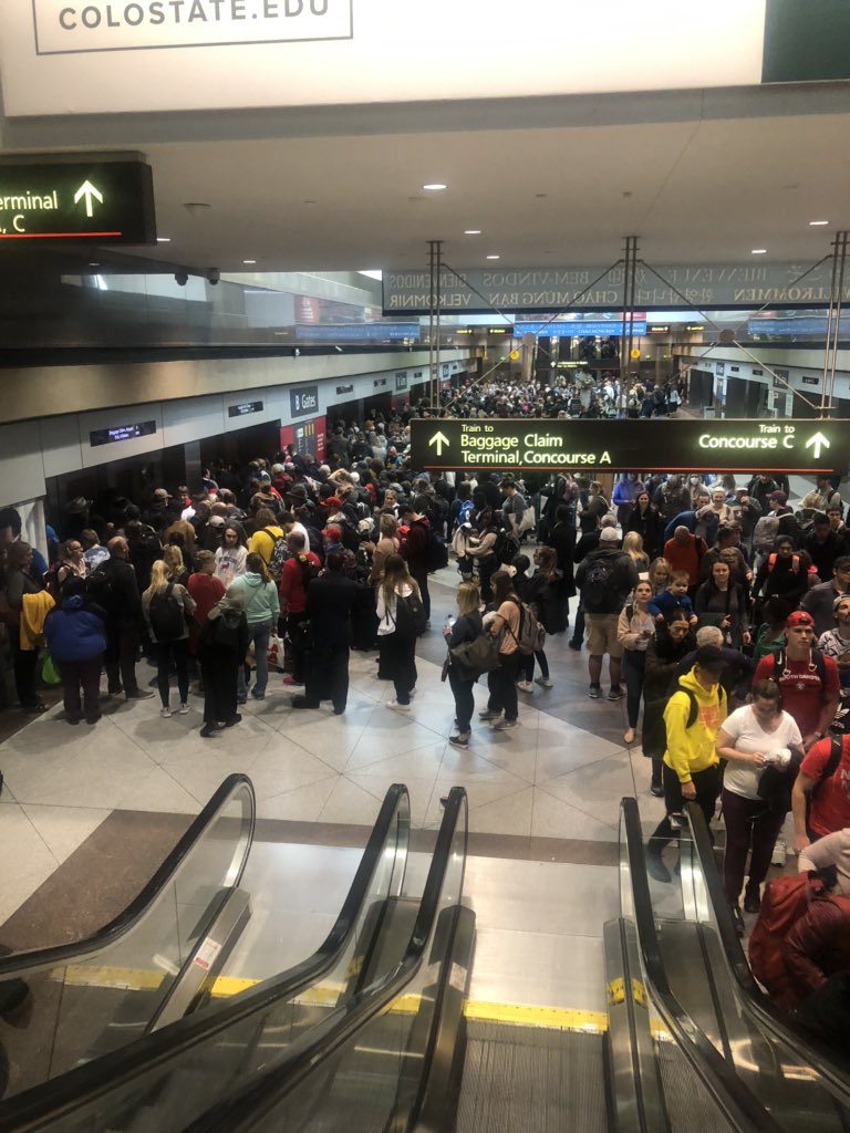macquackers's tweet photo. And here we go again.  Trains not working properly at DIA @9NEWS #den #dia https://t.co/opSdkbgW3u