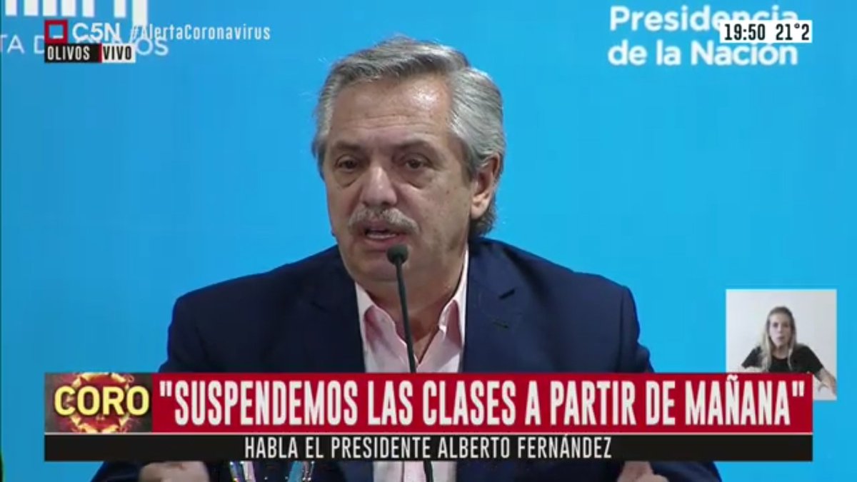 lau_melis's tweet photo. @alferdez en conferencia de prensa indica las medidas que se tomarán en el país para evitar la expansión del #coronavirus #CoronavirusArgentina https://t.co/HtopTylb7M