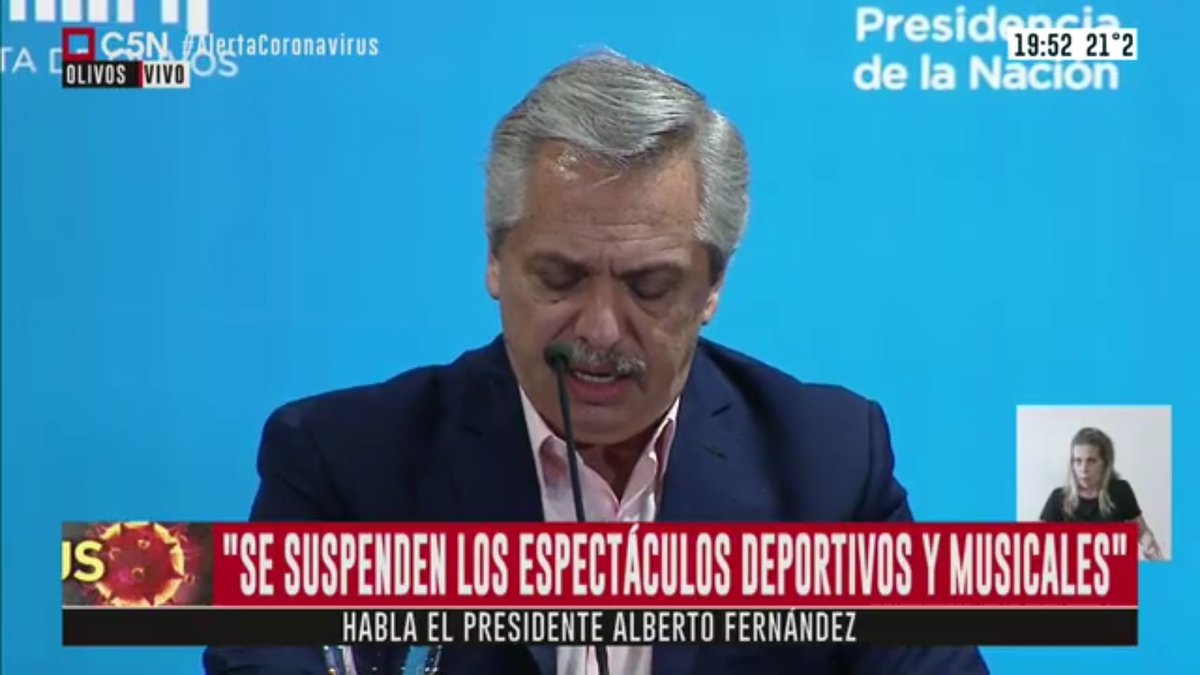 lau_melis's tweet photo. @alferdez en conferencia de prensa indica las medidas que se tomarán en el país para evitar la expansión del #coronavirus #CoronavirusArgentina https://t.co/HtopTylb7M