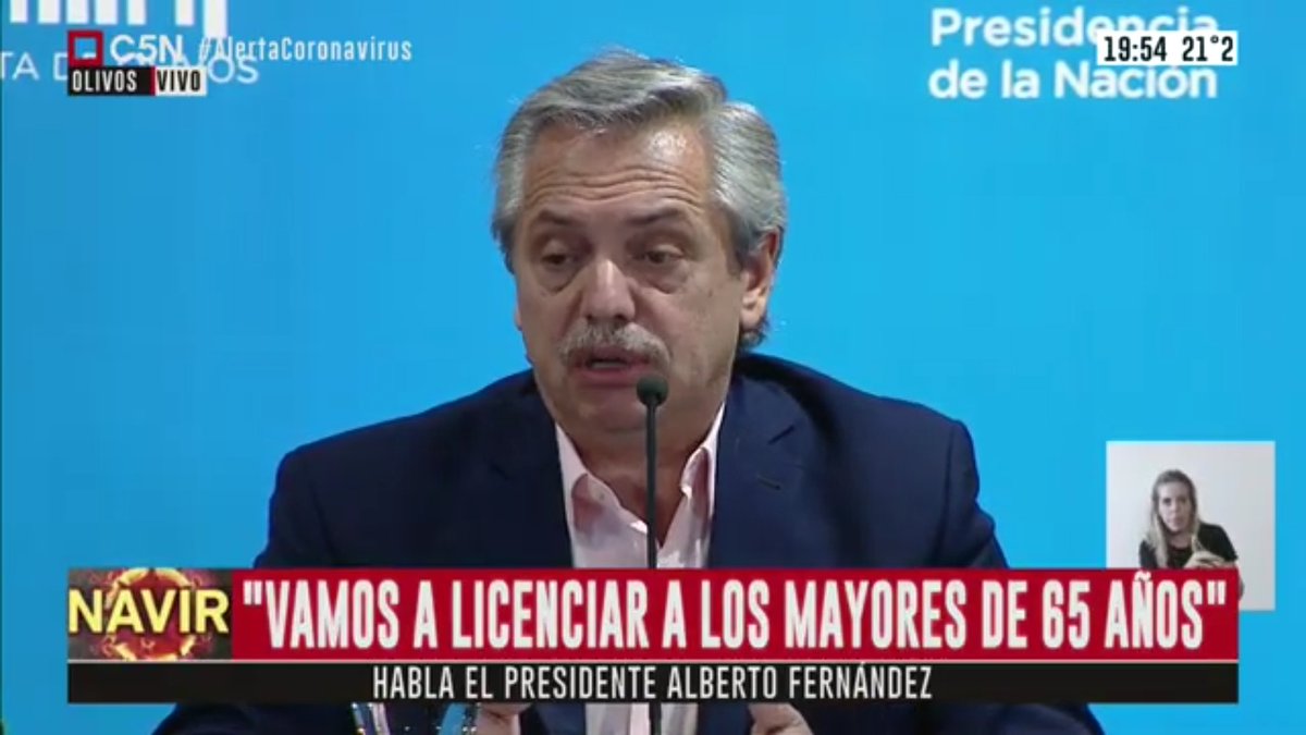 lau_melis's tweet photo. @alferdez en conferencia de prensa indica las medidas que se tomarán en el país para evitar la expansión del #coronavirus #CoronavirusArgentina https://t.co/HtopTylb7M