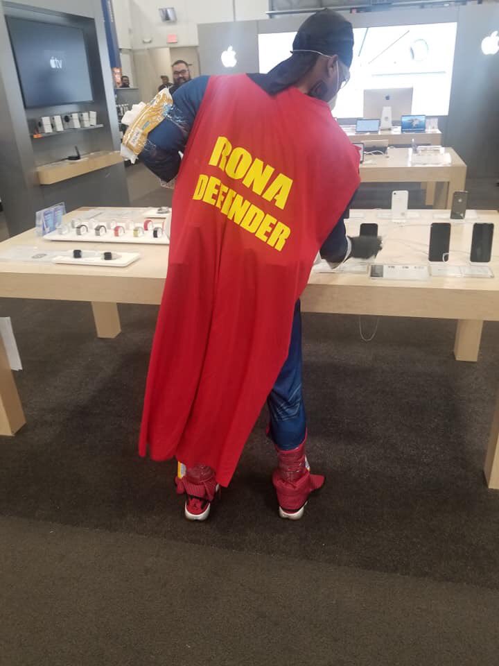 brooklynluv's tweet photo. Memphis folks at it again 🤣🤣 #COVID19 #TheRona #RonaDefender https://t.co/PfpzqKnHvY