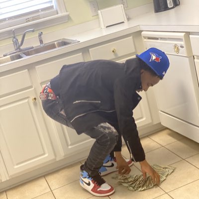 __TSSW__'s tweet photo. #NewProfilePic https://t.co/UBvEMnUNpu