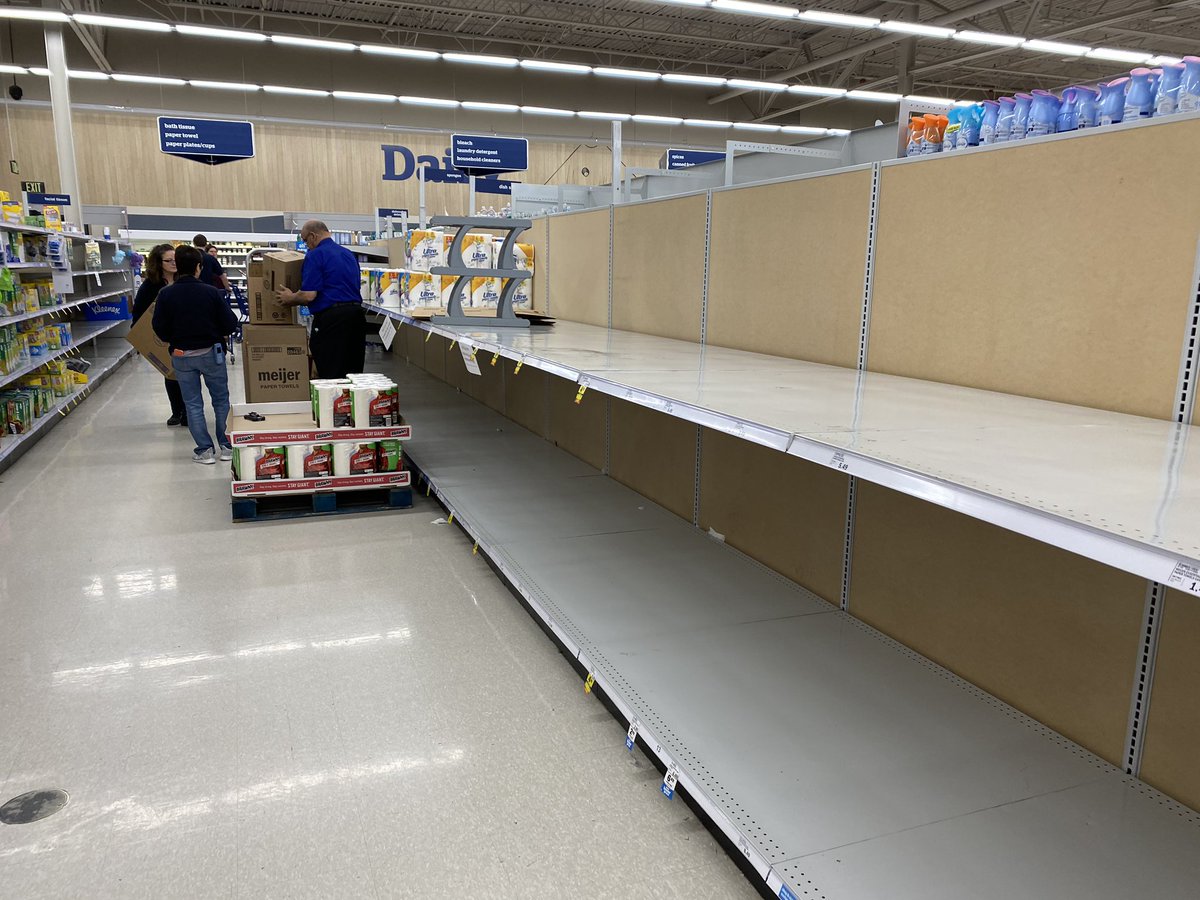 cameraophop's tweet photo. The human race is it’s own worst enemy #calmdown #whypanic #foodshortage #coronavirus #coronapocolypse https://t.co/kWZOeYgQWb