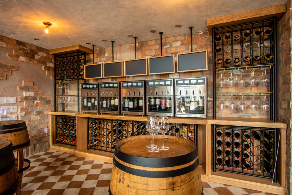 NapaTechnology1's tweet photo. The WineStation’s product, portion and temperature controls assure that restaurateurs are both meeting the demands of today’s discerning consumer and operating at the peak of staff and product proficiency. https://t.co/d5FJy5rZht