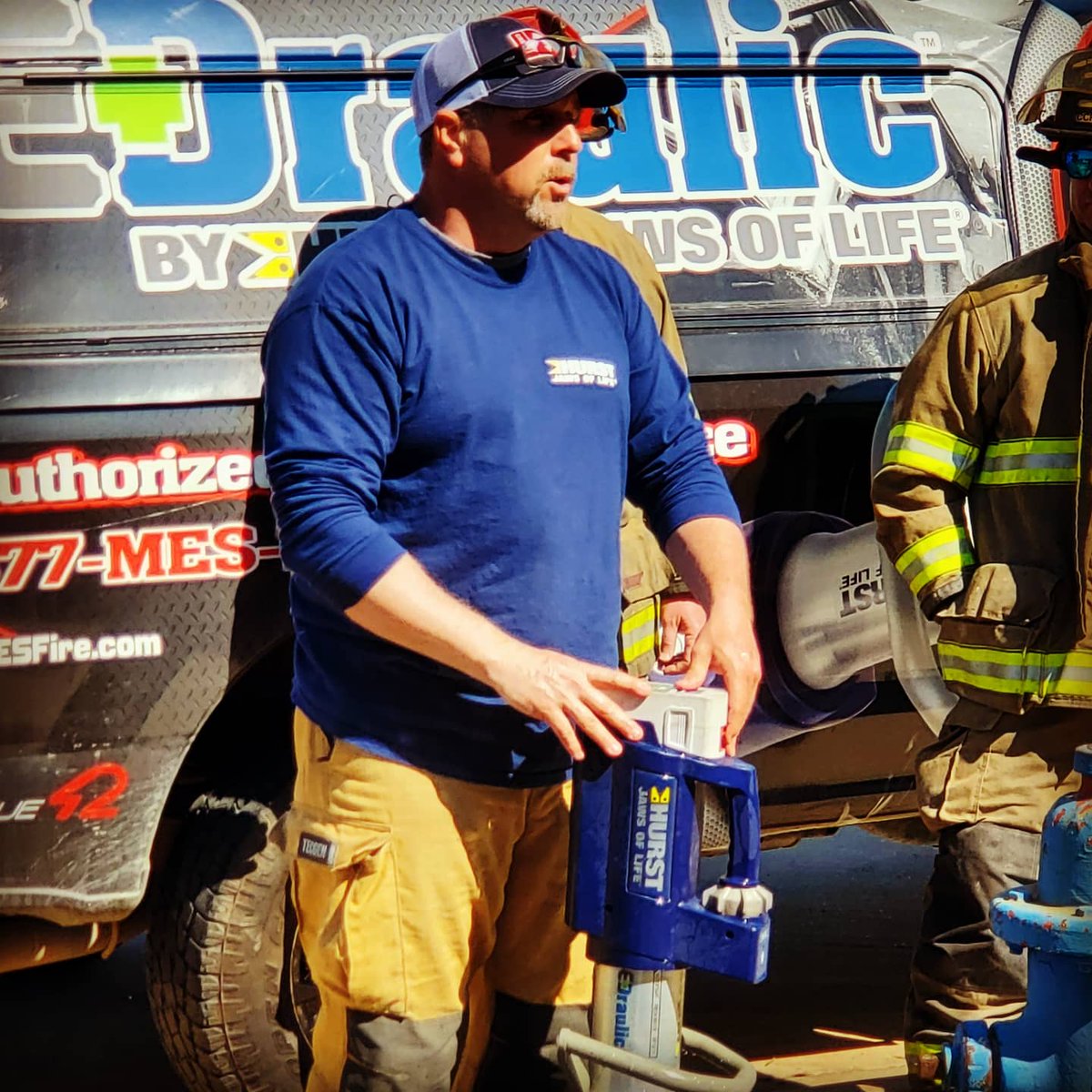 Rescue Tool Specialist Kirby Wilson of Municipal Emergency Services (MES) demonstrated the new battery powered and water safe eDraulics Jaws of Life tools at the 2020 TAFE Conference Vendor Bonanza. @kirbyjr1974 <a href="/MESFire/">MESFire.com</a> #hurstjawsoflife  #edraulics