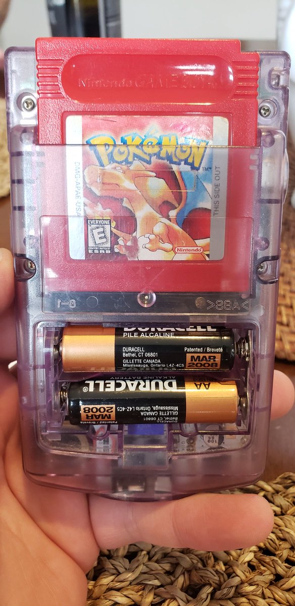 amcistone's tweet photo. Havent turned this bad boy on for 20 years but it still works. Same batteries! May never go back to work. @NintendoAmerica @Energizer https://t.co/LdwA1YVJnS
