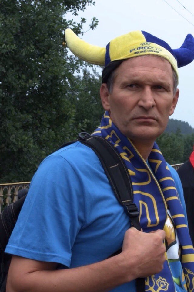 ann_ne_cot's tweet photo. Ввели свободное посещение 
Но 
Мама все равно заставила идти в школу:
#коронавирус https://t.co/w07EZFClPx