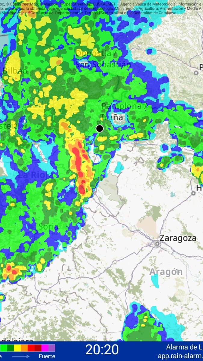 Noainmeteo's tweet photo. Ojo a la #LineadeTurbonada que está barriendo #Navarra, lleva asociada fuertes #tormentas con #granizo, #precaucion.👇 https://t.co/upBB3HEwSm