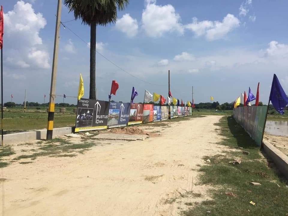 Shwetatrust's tweet photo. Trustus town 
Plots available in Lucknow Near SGPGI , @899persqft  MESSAGE FOR MORE DETAILS (CALL 8887990659) OR MESSAGE FOR DETAILS
#Lucknow #Lucknowproperty #plotforsale #2BHK #kanpur #plotinlucknow #SGPGI https://t.co/DLWRoM0eke