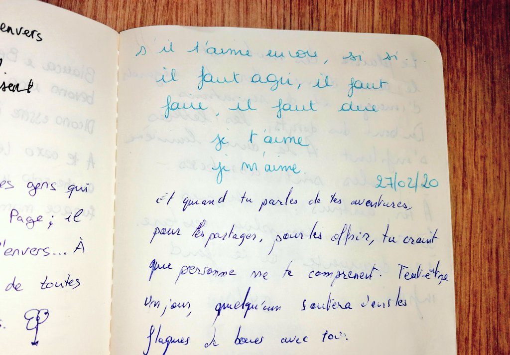 brusselsdiaries's tweet photo. Ici on continue avec des histoires qui s'entrelacent. Merci.
<<Je t'aime
Je m'aime>>
 #brusselsdiaries #Brussels
#Bruxellesmabelle #poesie https://t.co/QpKzjOxFQE