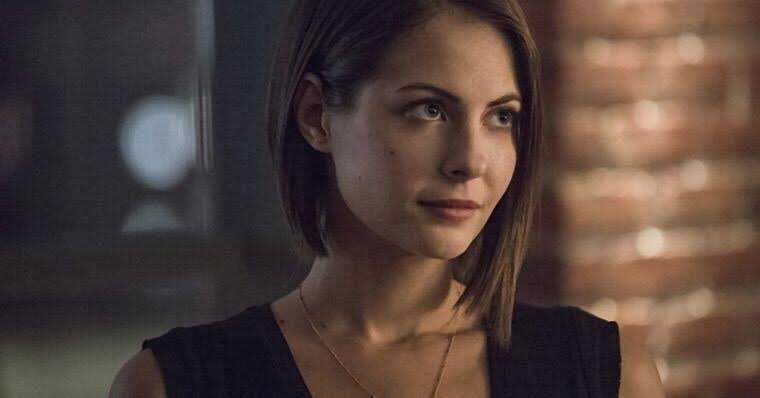 12 | THEA QUEEN from “ARROW” basically, i hated everything, every second i watched from this hell of a show except her. thea queen youre . So Cool . u deserve better than that ? angry thief guy pleas