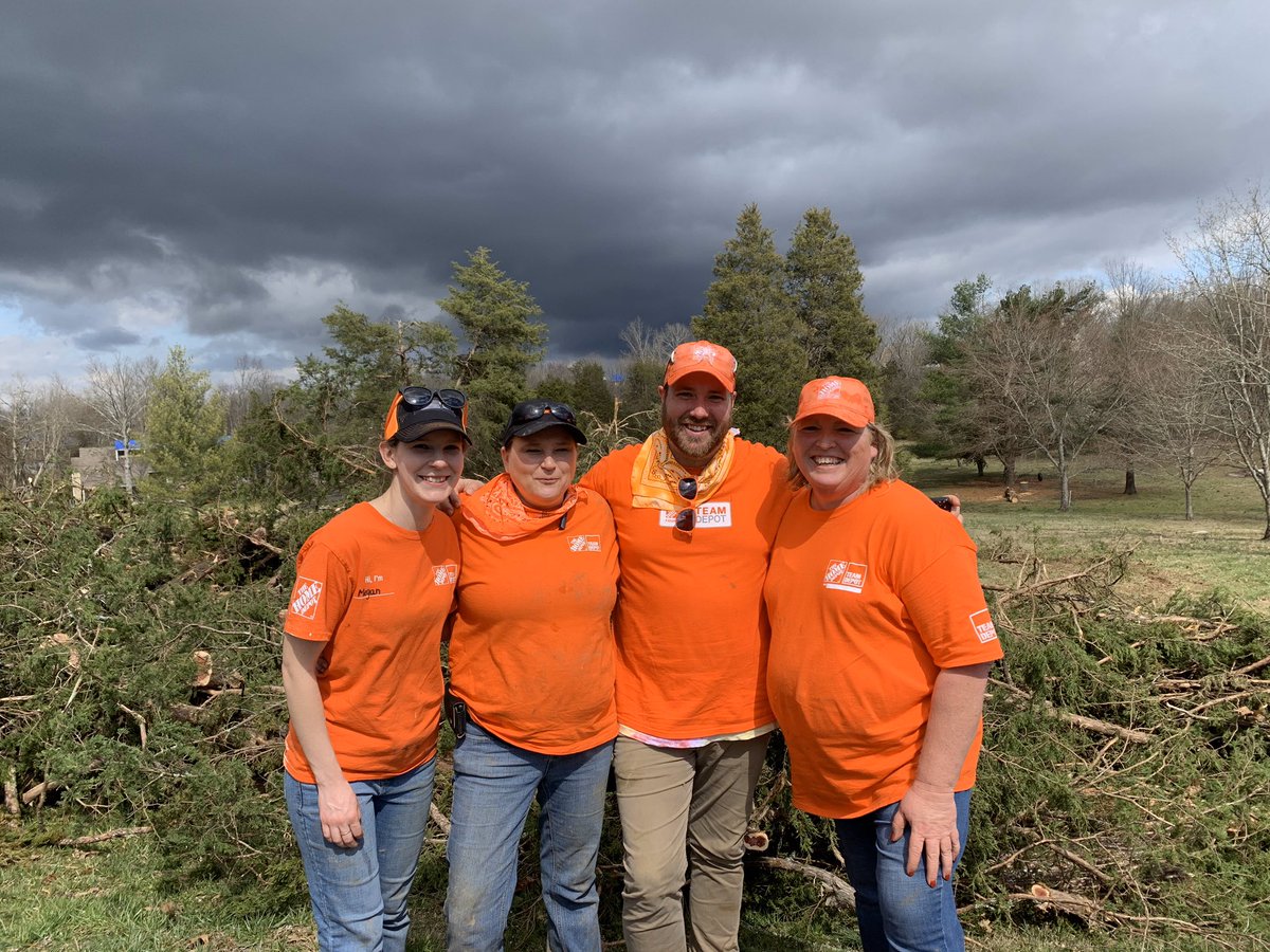 Theresa Henderson tweet media