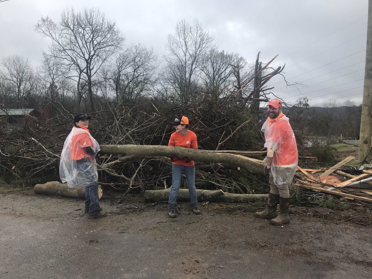 Theresa Henderson tweet media