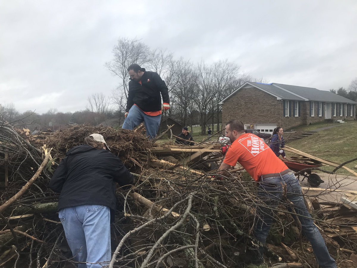 Theresa Henderson tweet media