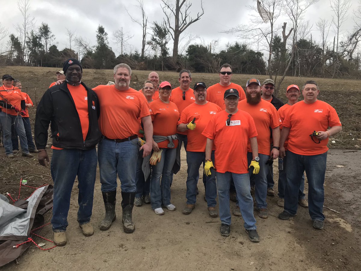 Theresa Henderson tweet media