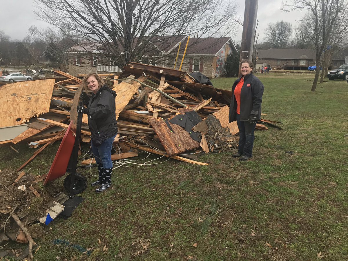 Theresa Henderson tweet media